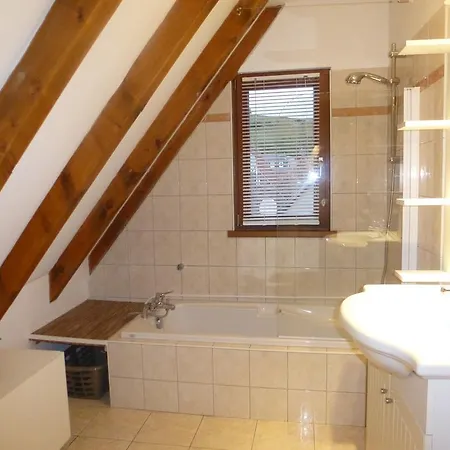 Victor Et Leontine *